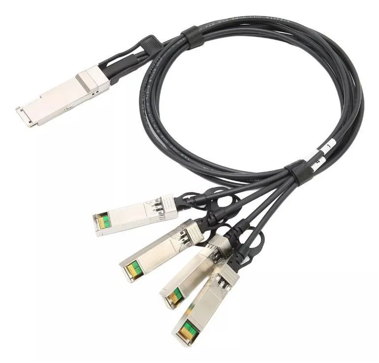 CABO DAC PASSIVO QSFP+ 40G para 4 x SFP+ 10G, 3 Metros