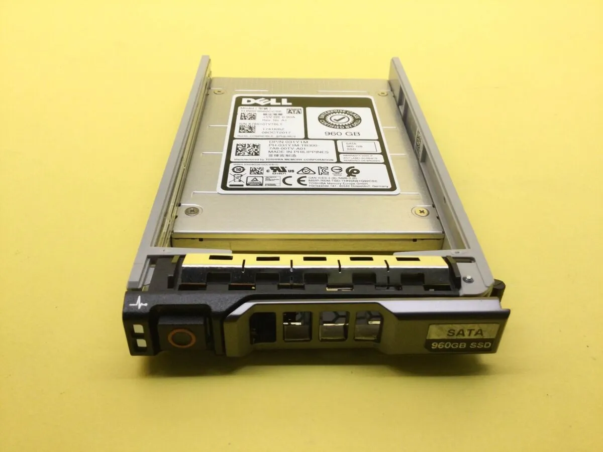 31Y1M Dell 960GB SSD 6G SATA 2.5 RI MLC