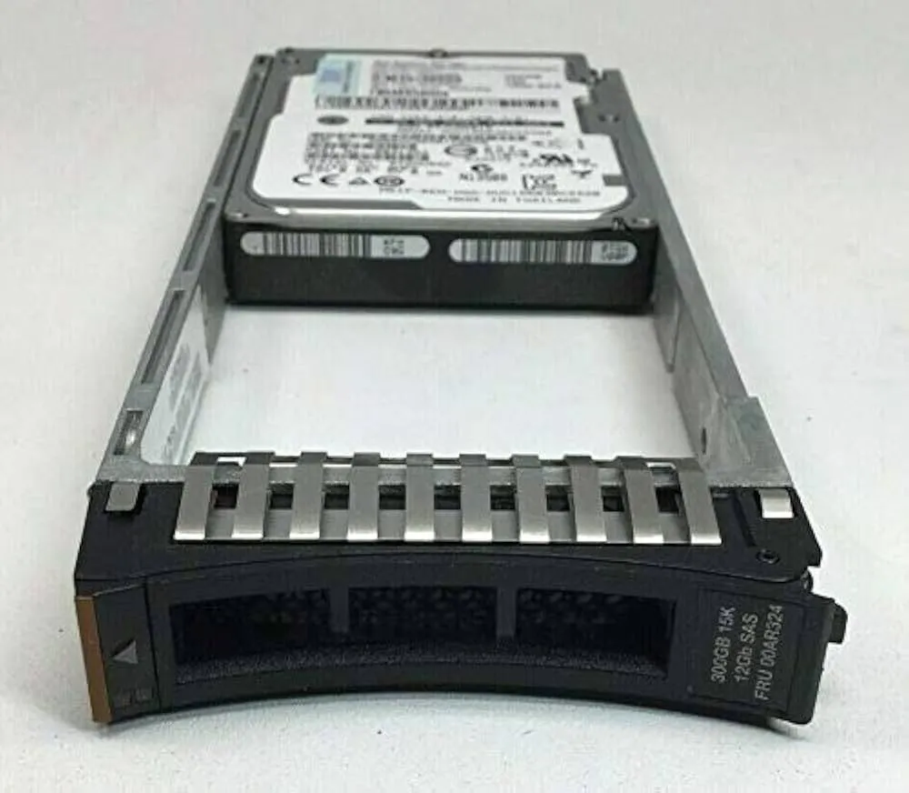 2076-AHE1 IBM 300GB 15K 2.5 HDD