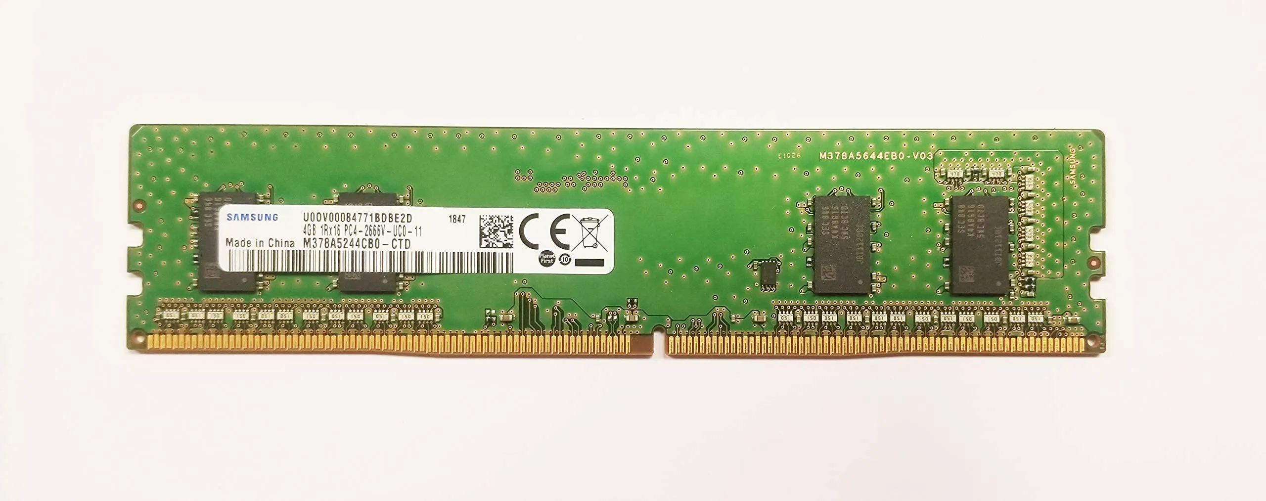 M378A5244CB0-CTD SAMSUNG 4GB (1*4GB) 1RX16 PC4-21300V-U DDR4-2666MHZ UDIMM