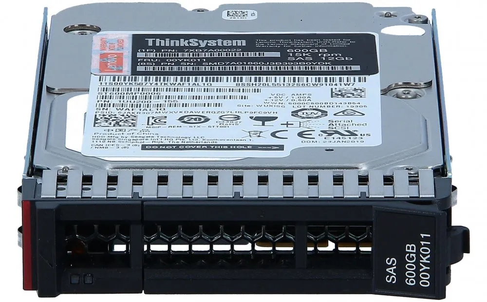 7XB7A00022 ThinkSystem 2.5 600GB 15K SAS