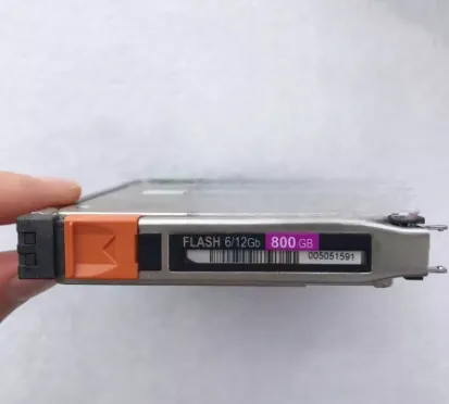 005051591 Disk 800GB 2.5 12G Flash