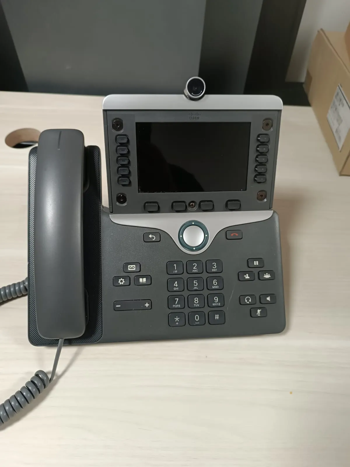 Telefone Cisco IP Phone 8845