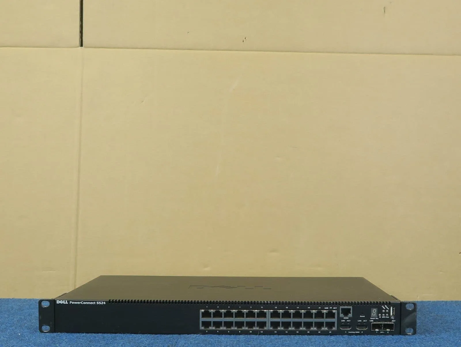 2GPFC Dell Dell PowerConnect 5524 - 24 Port Gigabit 2 x 10GbE SFP+ Ethernet