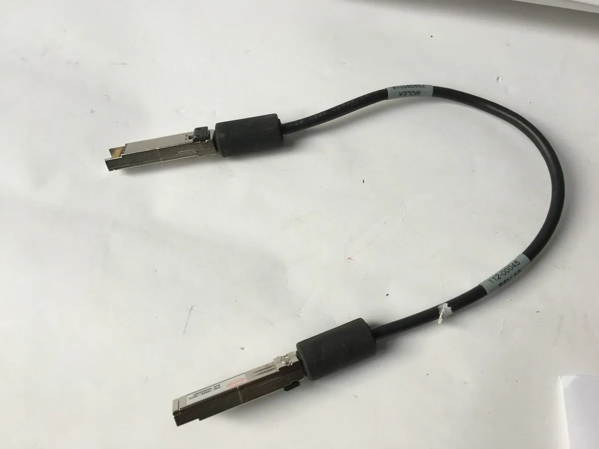 112-00045 NETAPP cables (SFP-SFP. 0.5m)