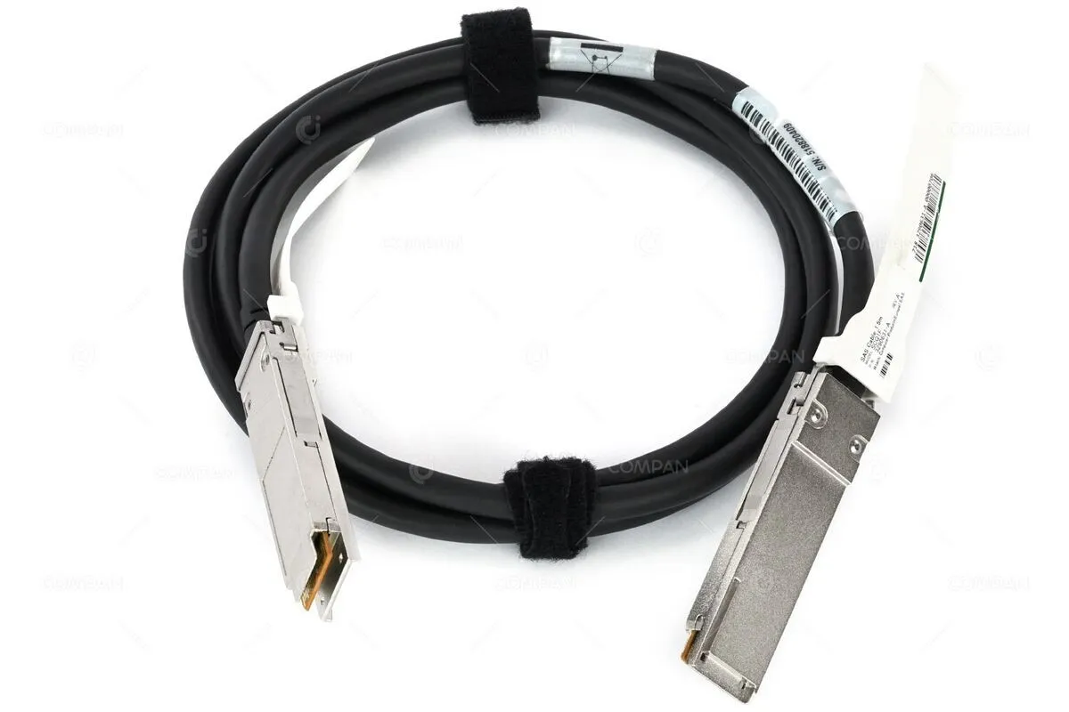 DW-F800-SCQ3 HDS VSP Gx00 SAS Cable (3 m)