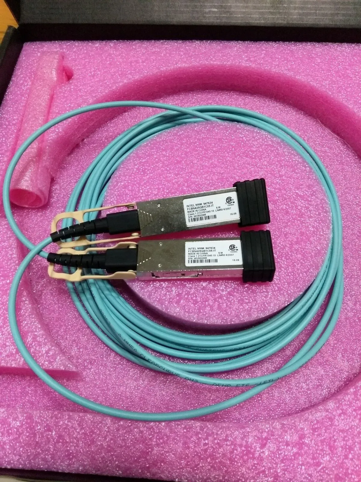 FCBN425QB1C05 Dell Dell QSFP28 AOC 5m Cable