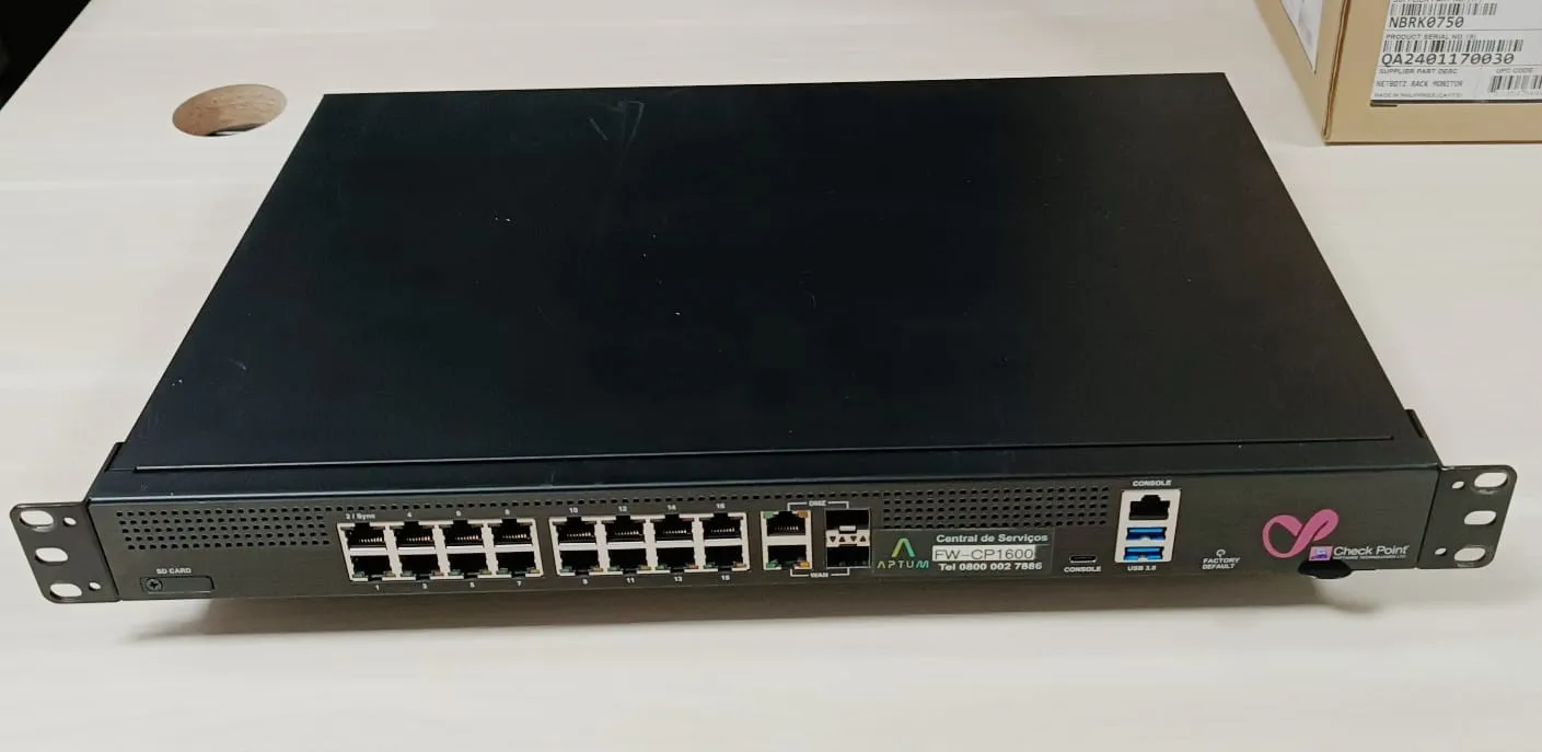 Check Point modelo 1600 Firewall